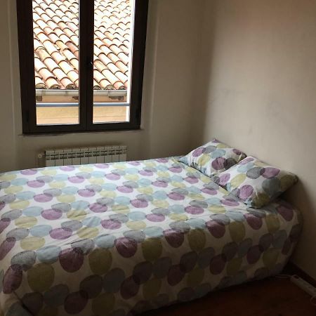 Piso En El Humedo, Al Lado Plaza Mayor 레온 외부 사진