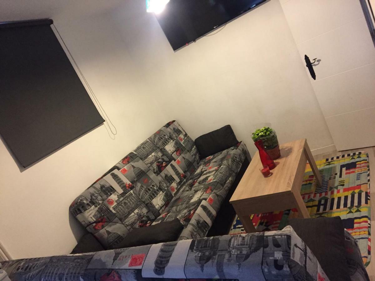 Piso En El Humedo, Al Lado Plaza Mayor 레온 외부 사진